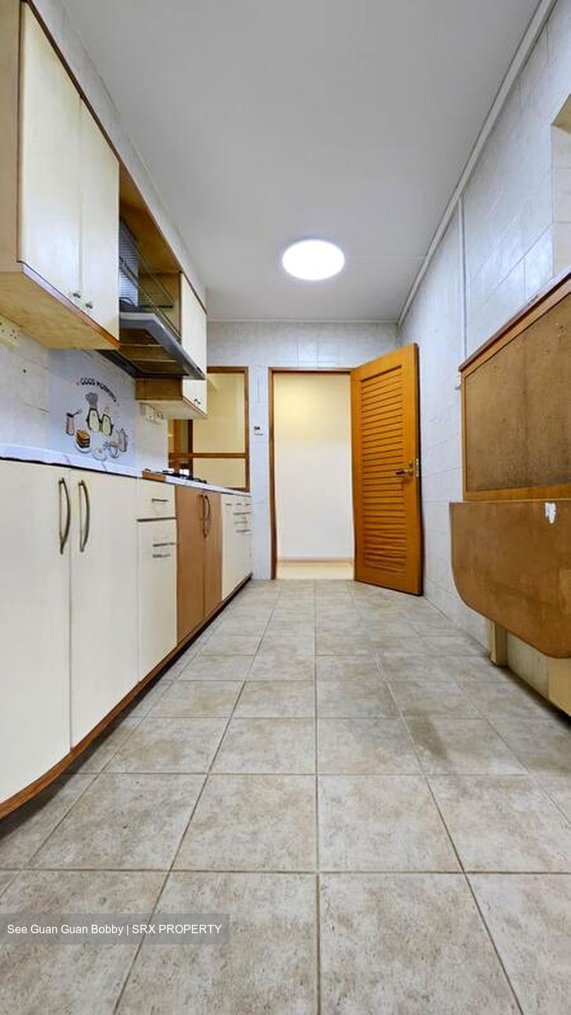 Blk 287A Jurong East Street 21 (Jurong East), HDB Executive #522831741